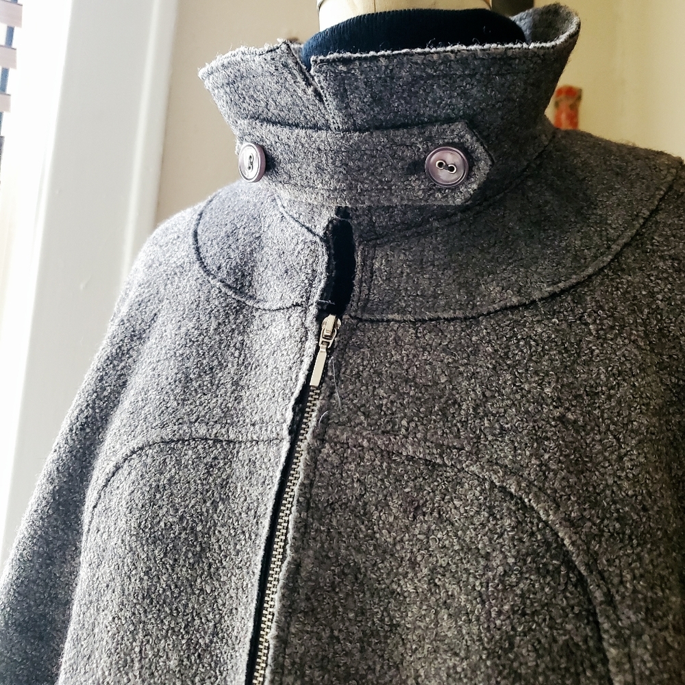 FOCUS Lifestyle poncho/cape